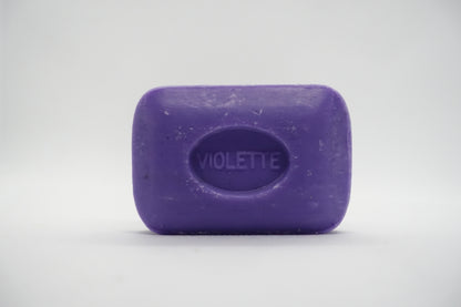 Savonnettes colorées